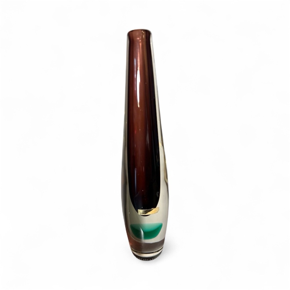 Hadeland‎ Art Glass Tall Bud Vase / Willy Johanssen Signed 9.5"tall 2015